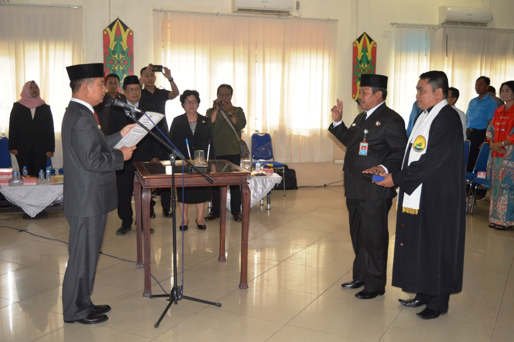  Bupati Kapuas Lantik Direktur PDAM