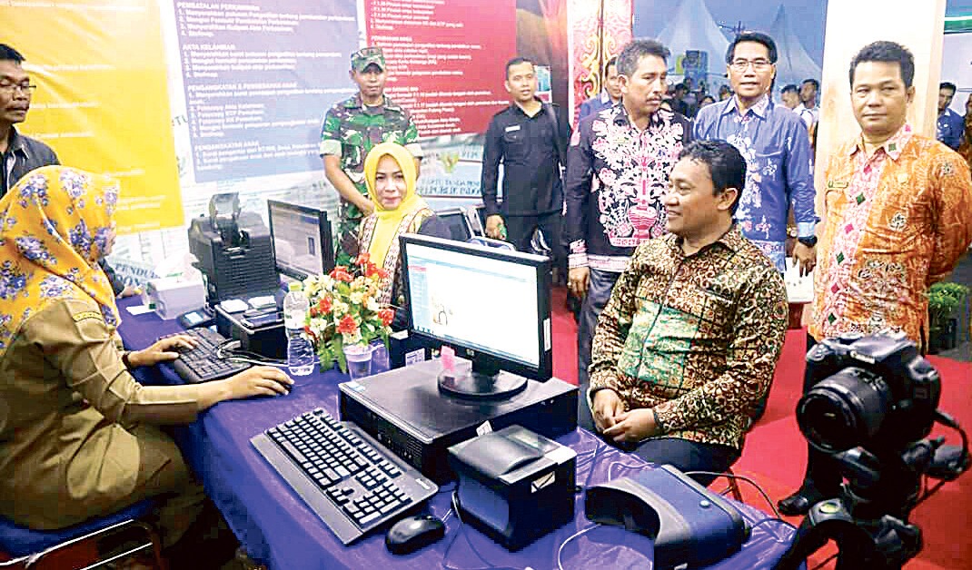  Tiwi Meriahkan Penutupan Pameran Pembangunan