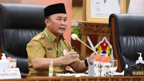  Gubernur H. Sugianto Sabran: Bidan Jadi Garda Terdepan Sosialisasi Pencegahan COVID-19