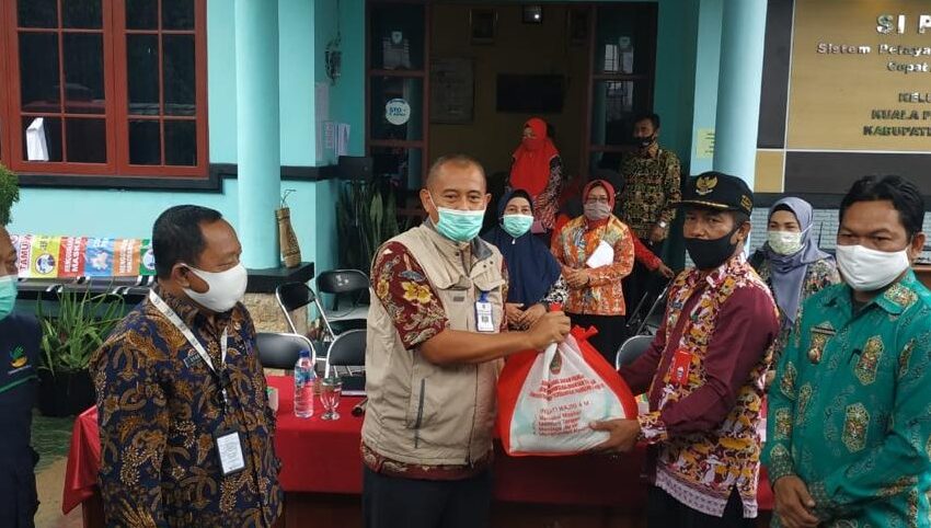  Ringankan Beban Masyarakat, Pemprov Kalteng Genjot Penyaluran Bantuan Terdampak COVID-19 Tahap II