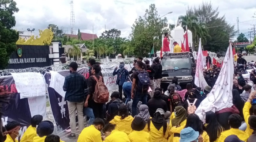  Bukan Jadi Kewenangan DPRD Kalteng, Aksi Penolakan UU Cipta Kerja belum Capai Titik Temu