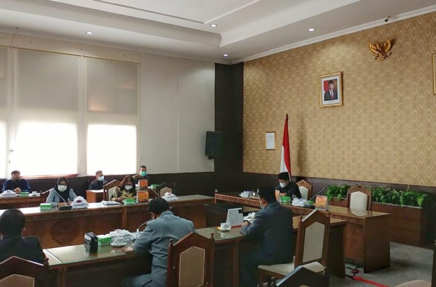  Laporan Hasil Pansus Pengawasan Anggaran dan Penyaluran Bansos Pemerintah Jadi Agenda Rapur Internal DPRD Kalteng