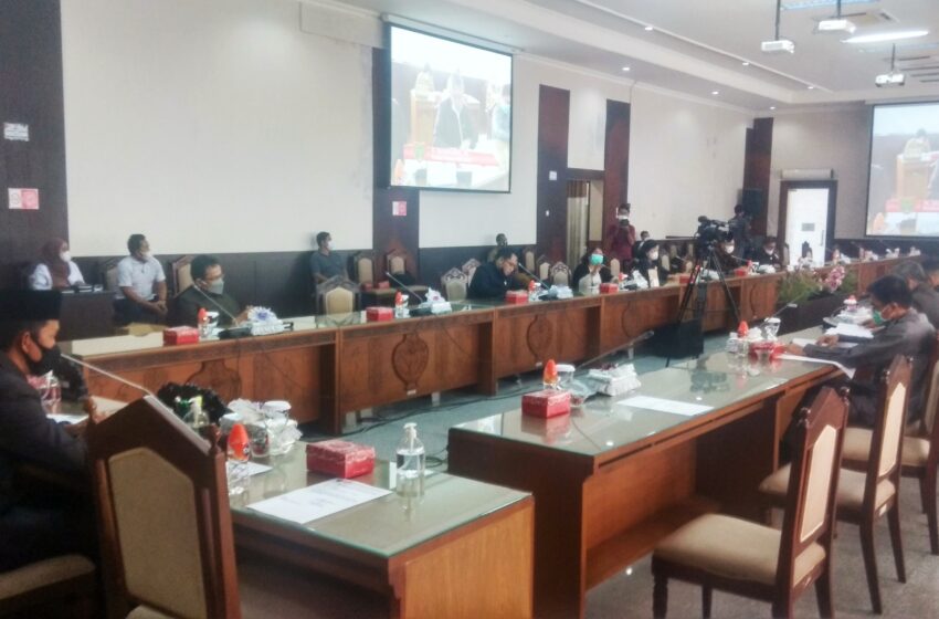  7 Fraksi Sepakat Terima Raperda LPJ Pelaksanaan APBD Kalteng