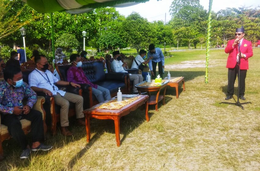  Peringati Idul Adha 1442H, FH UPR Laksanakan Penyembelihan dan Pembagian Daging Qurban