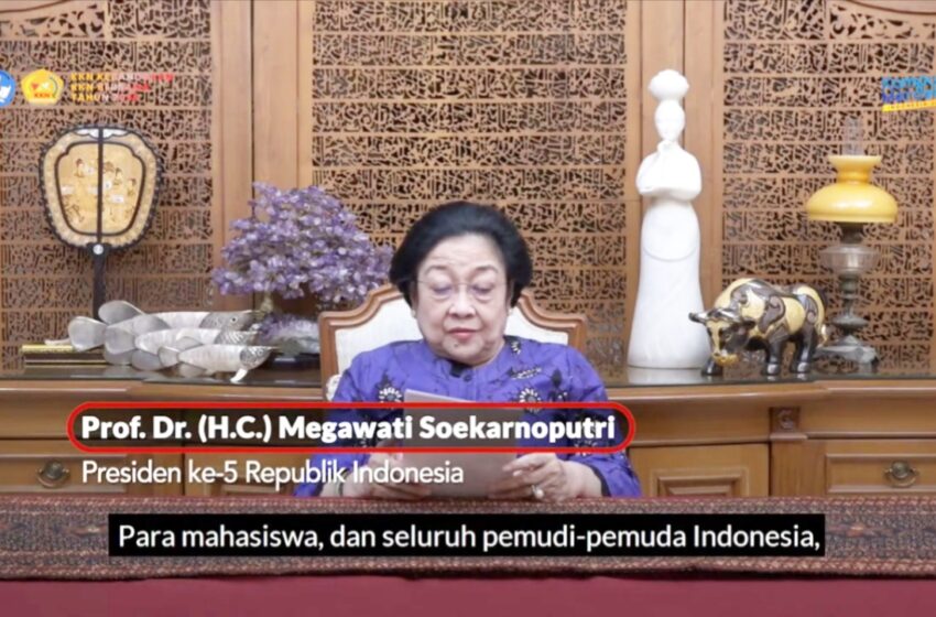  Megawati Mencanangkan Pembangunan Gedung dan Patung ‘Bung Karno’ Jadi Ikon UPR