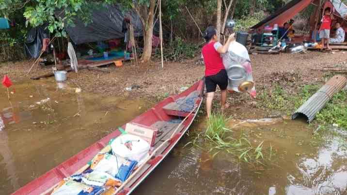  Ketinggian Banjir Capai 2,5 Meter, Sebagian Warga Hanjalipan Pilih Mengungsi 