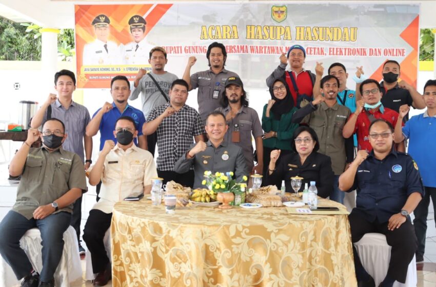  Bersinergi Membangun Gumas, Diskominfosantik Fasilitasi Silahturahmi Isan Pers Bersama Bupati 
