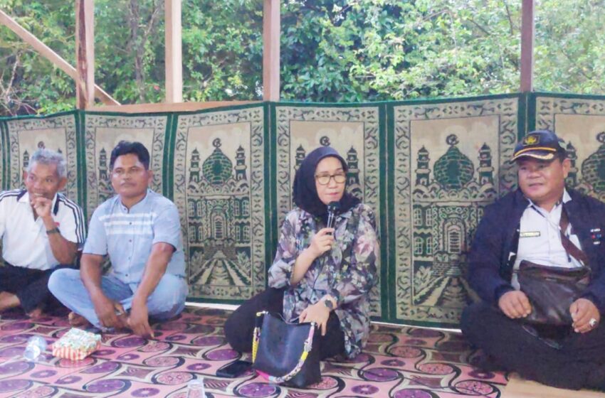  Srikandi DPRD Kalteng Serap Aspirasi Warga Desa Kampung Melayu 