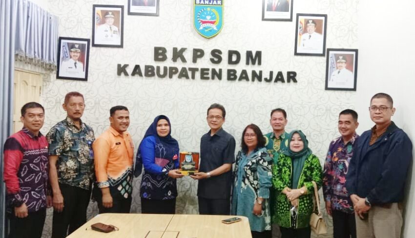  Pelajari Sistem Pengelolaan Kepegawaian, Komisi I DPRD Kalteng Kunker ke BKDPSDM Kabupaten Banjar 