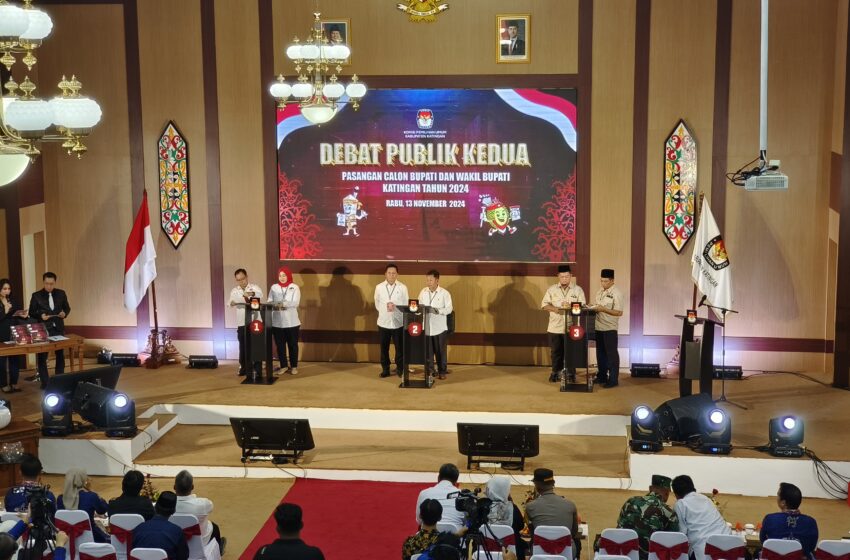  Semua Paslon Disiplin Mengikuti Aturan Debat Publik Bupati dan Wakil Bupati Katingan